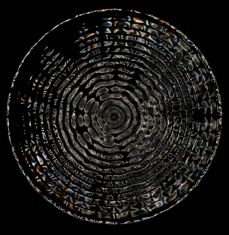 Waveform Wonderland: Cymatics Photography Navigates the Wonderland of Gravitational Waves