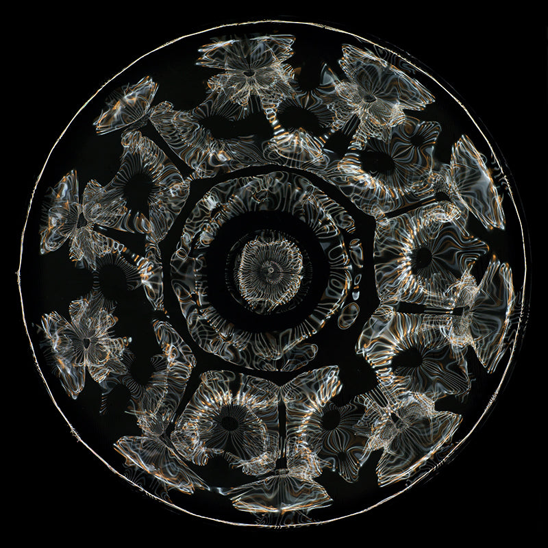 Waveform Wonders: Explore Gravitational Waves with Cymatics Photography